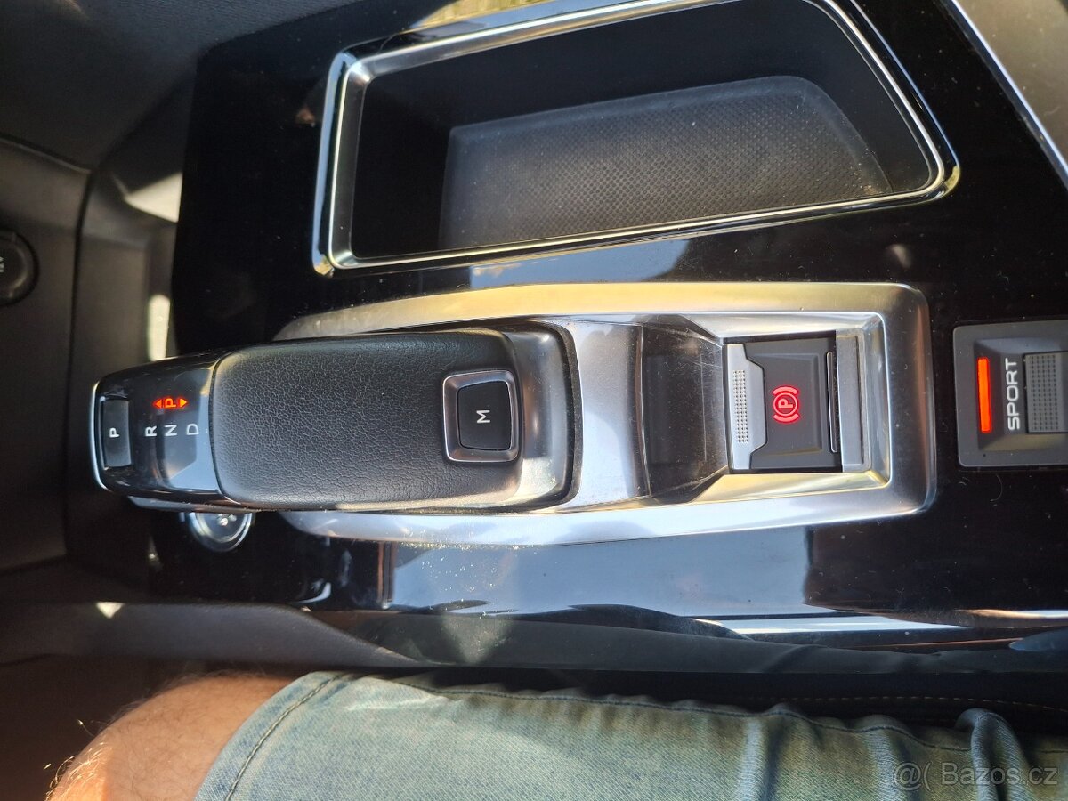 Peugeot 5008 GT LINE2.0HDi 180 S&S EAT8 - 9