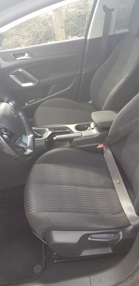 Peugeot 308 1.6 BlueHDi – Hatchback - 9