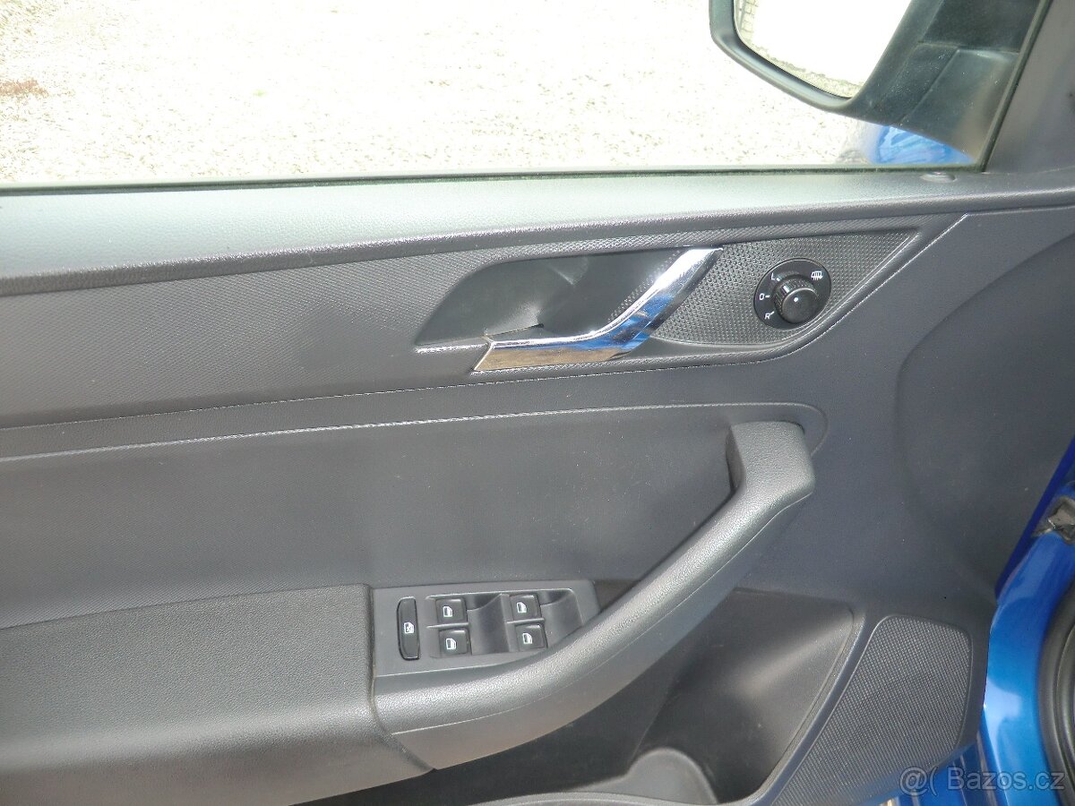 Škoda Rapid, 1.6TDi 77kW SPACEBACK NOVÁ STK - 9