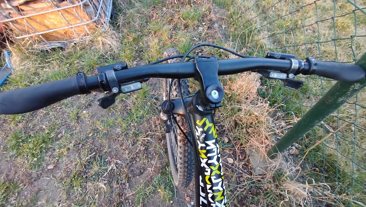 Prodám kolo specialized rockhopper - 9