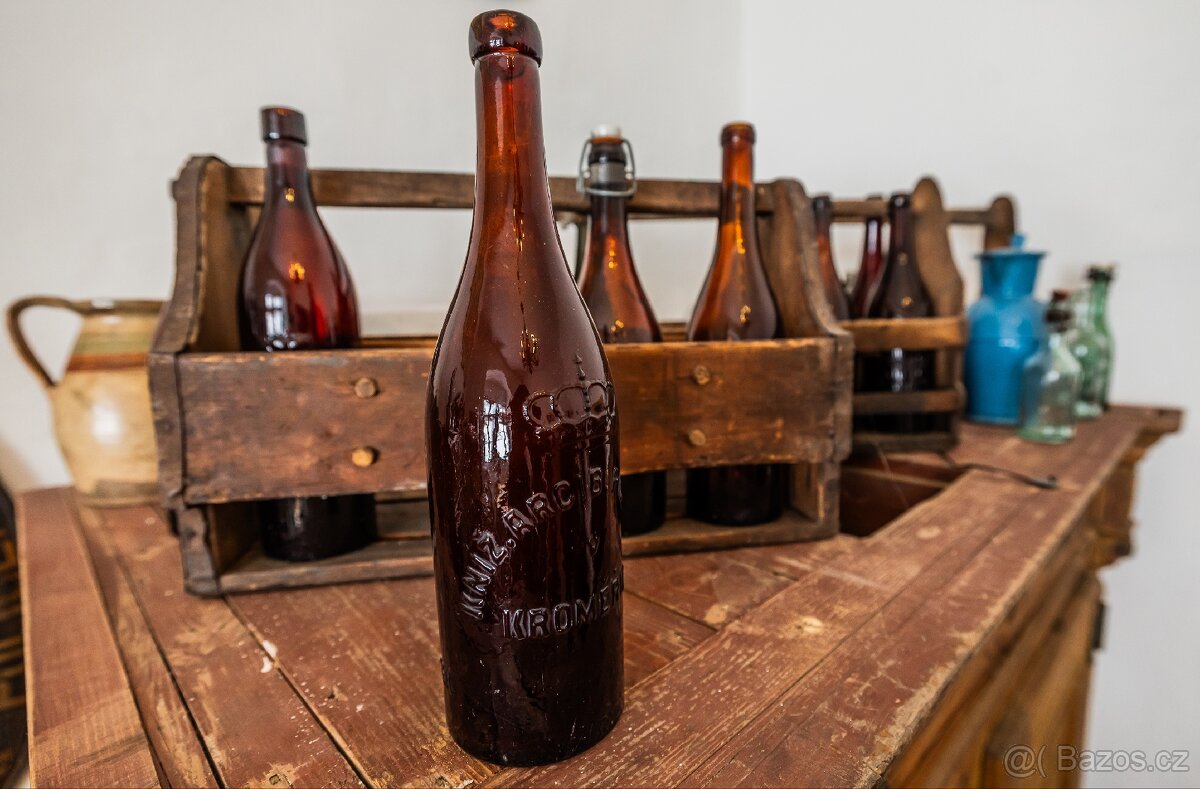 Sbírám STARÉ LAHVE, SKLENICE, KORBELE, REKLAMY NA PIVO - 9