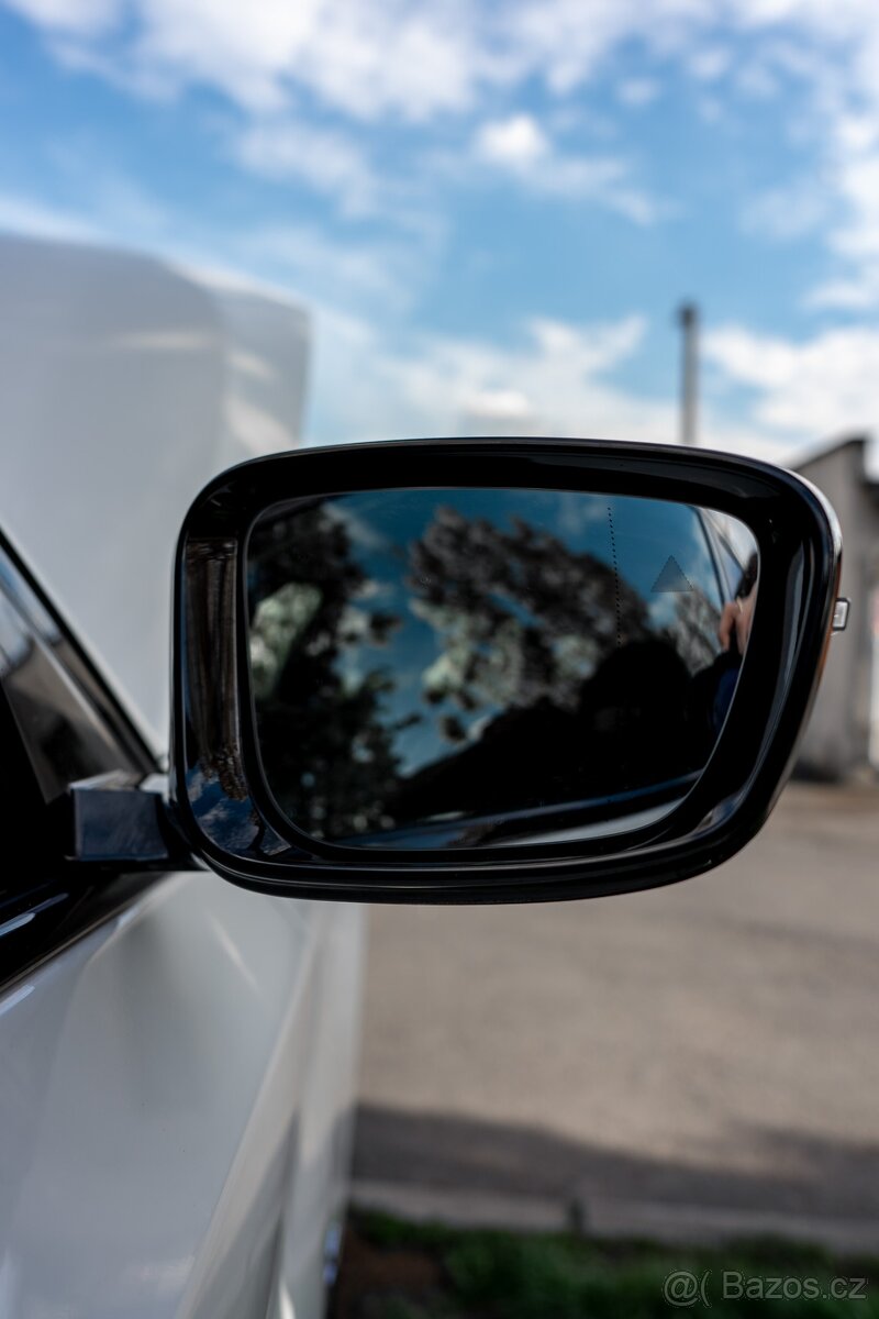 BMW 540xd facelift, webasto, DPH, laser, mpaket - 9