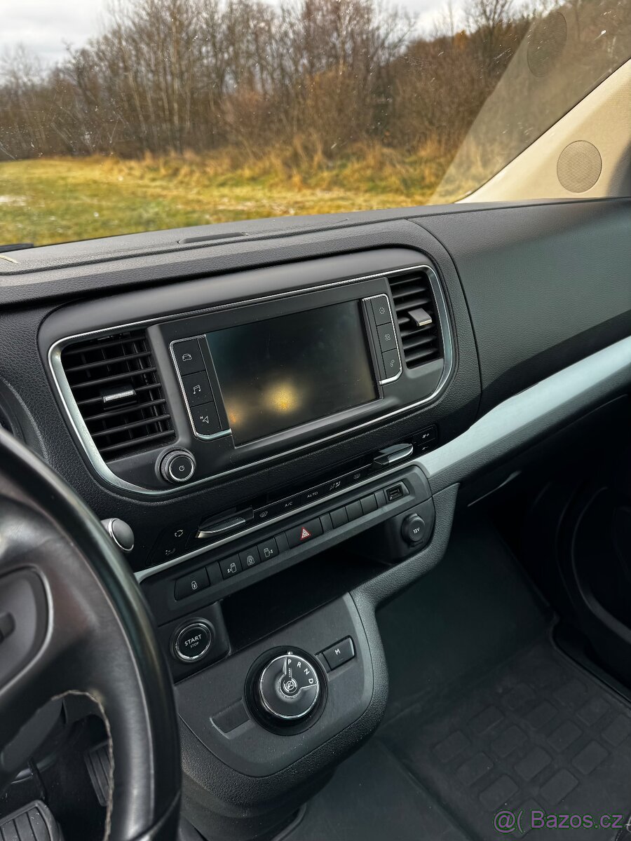 Peugeot Traveller Allure Long 2.0 BlueHDi - 9