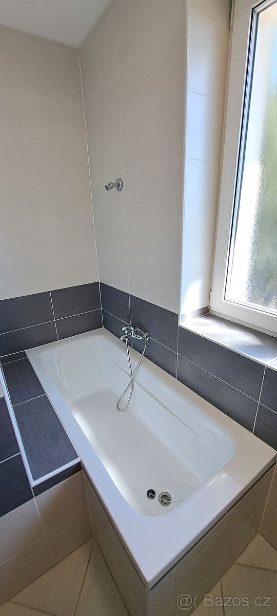 Pronajmeme nový rodinný dům okr. Ústí nad Labem - Stradov - 9