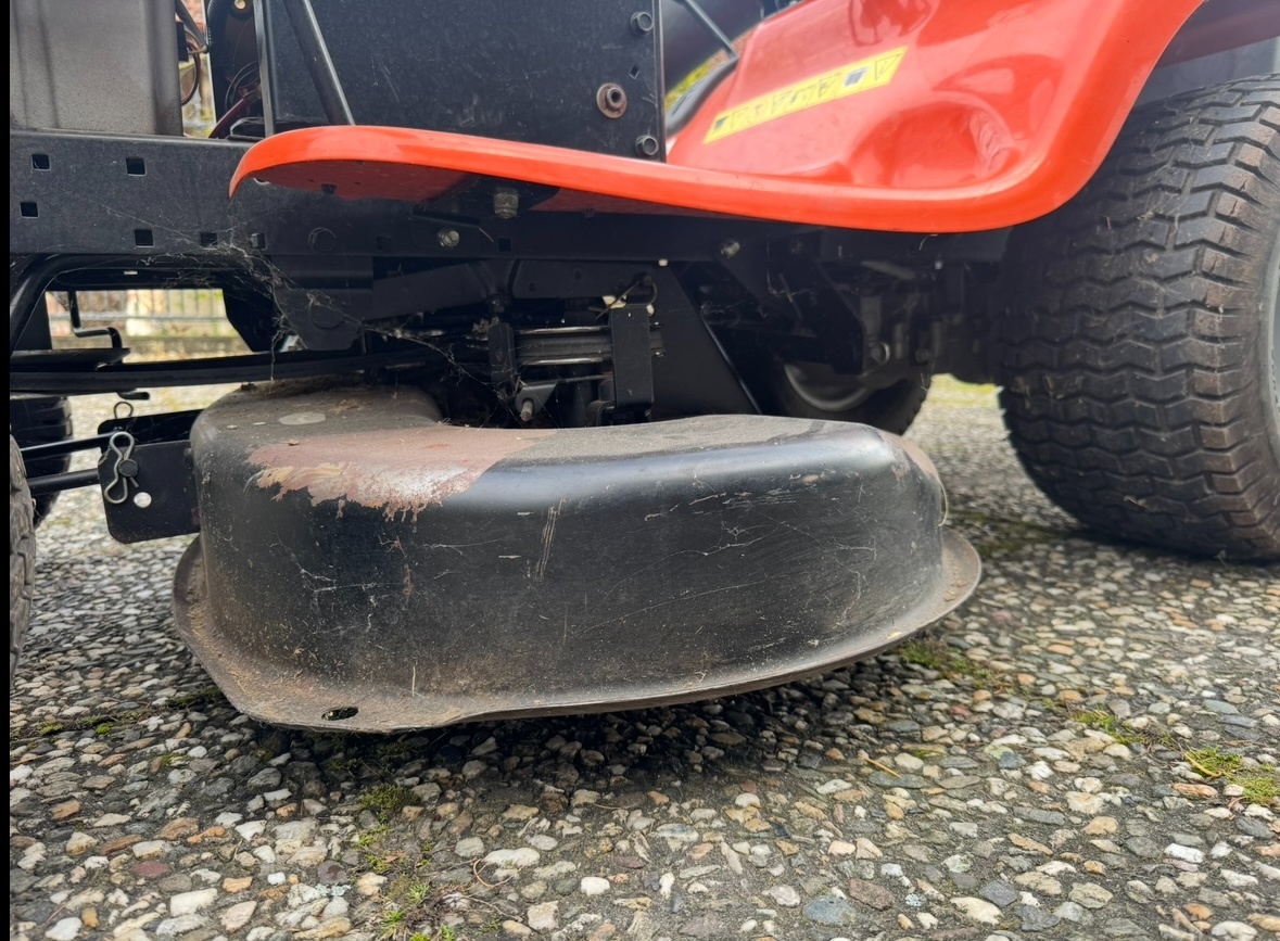 Zahradní traktor Husqvarna Lt 151 - 9