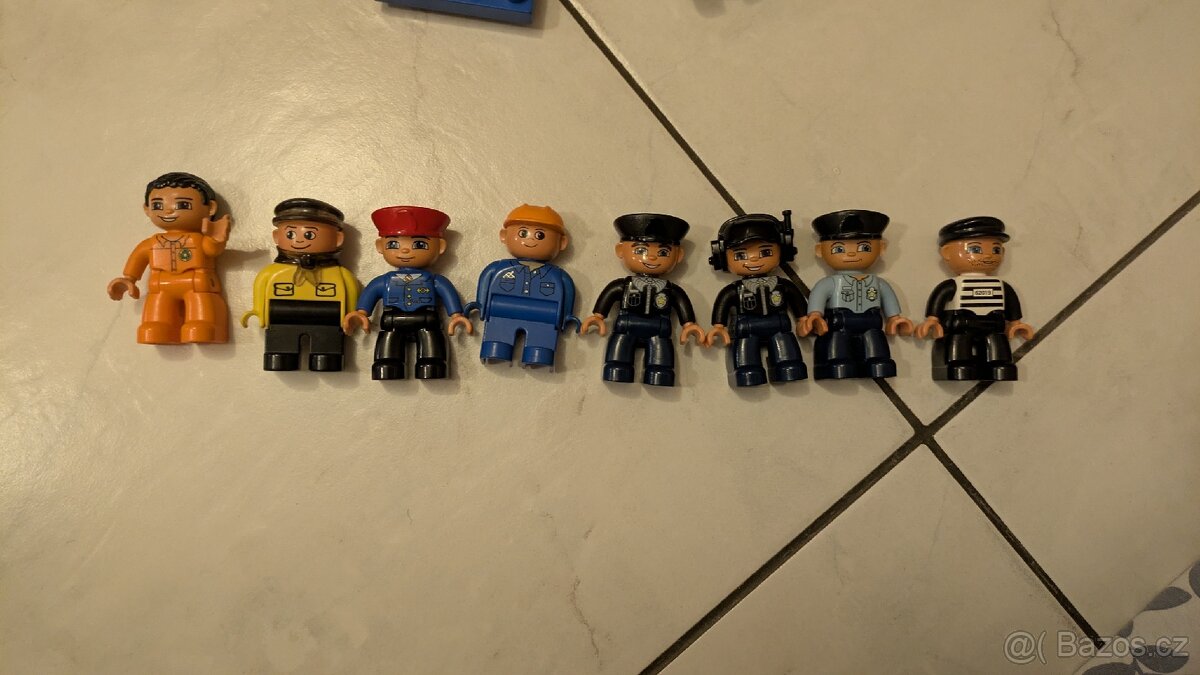 Lego Duplo pošta + policejní stanice a vězení - 9