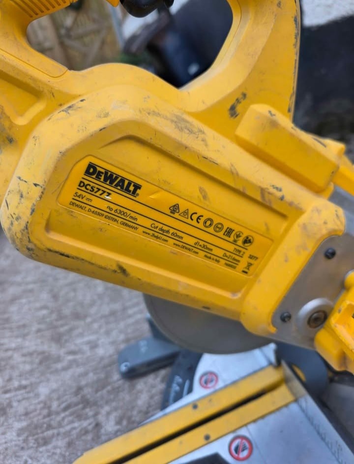 DeWALT DCS-777 - 9