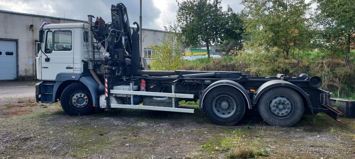 Nosič kontejnerů MAN F2000 TYP 26 314 s jeřábem - 9