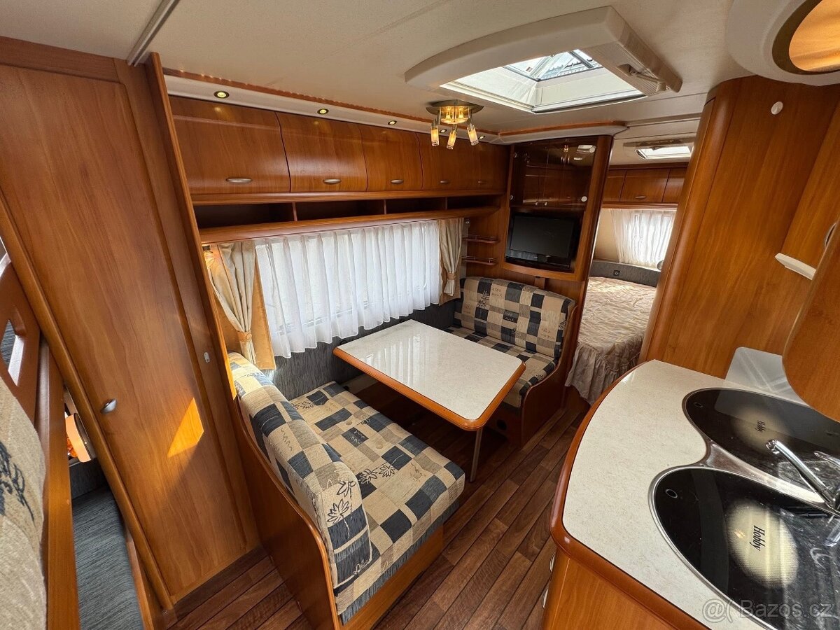 Hobby Excellent 500 KMFE ~ Palandy - 9