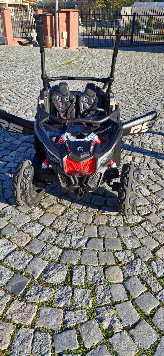 Ctyrkolka Can-Am - 9