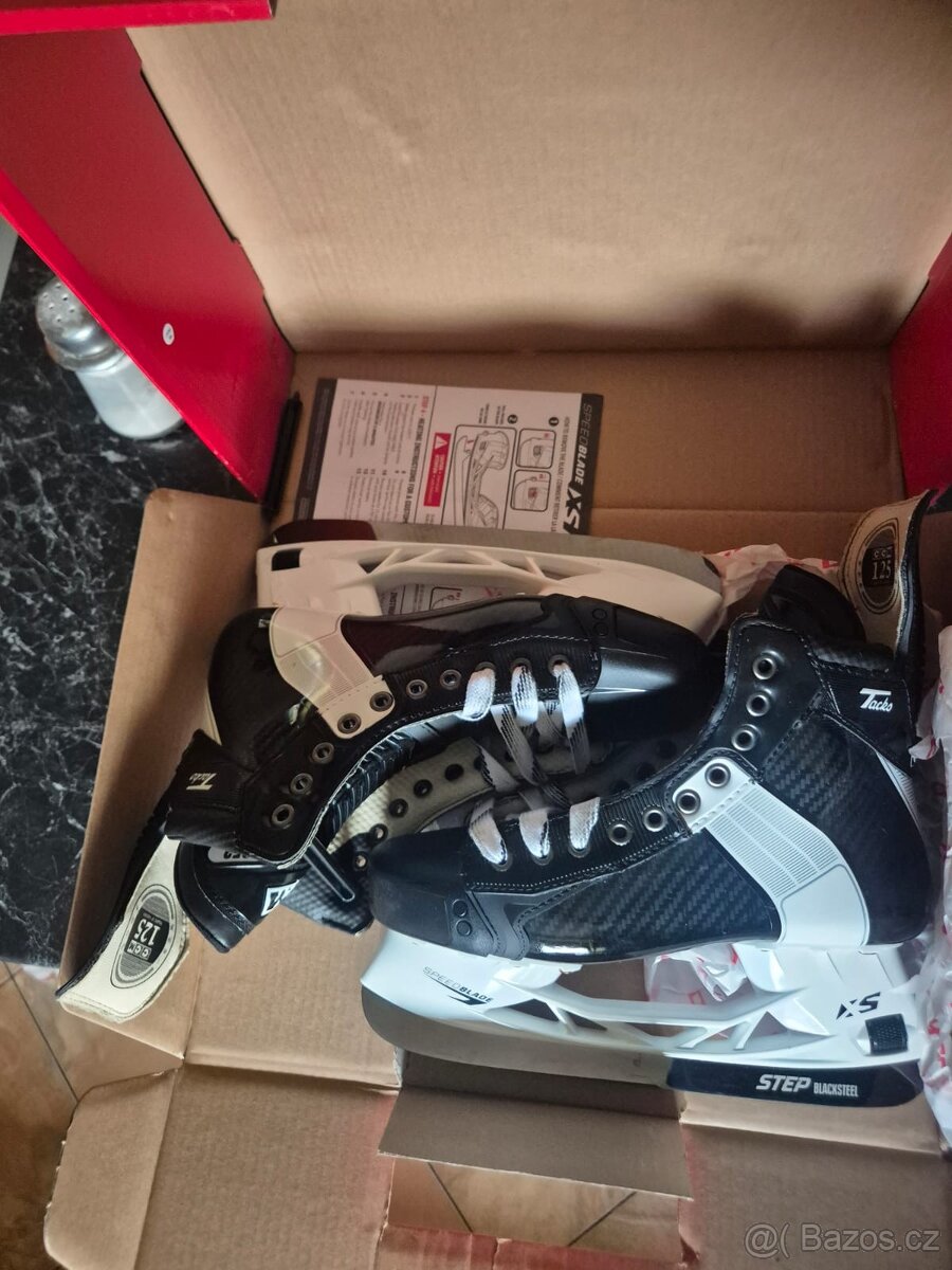 Brusle CCM Tacks XF Pro 652 vel. 8,5 - 9