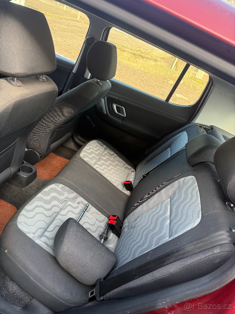 Škoda Fabia 2 1.4 16V - 9