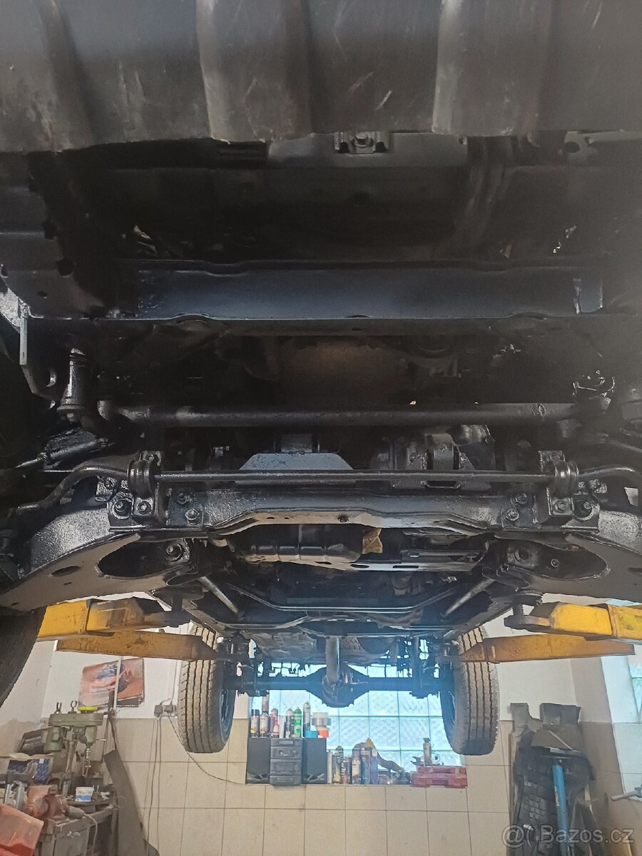 Nissan Navara D22 2.5 TD Doublecab 4x4 - 9