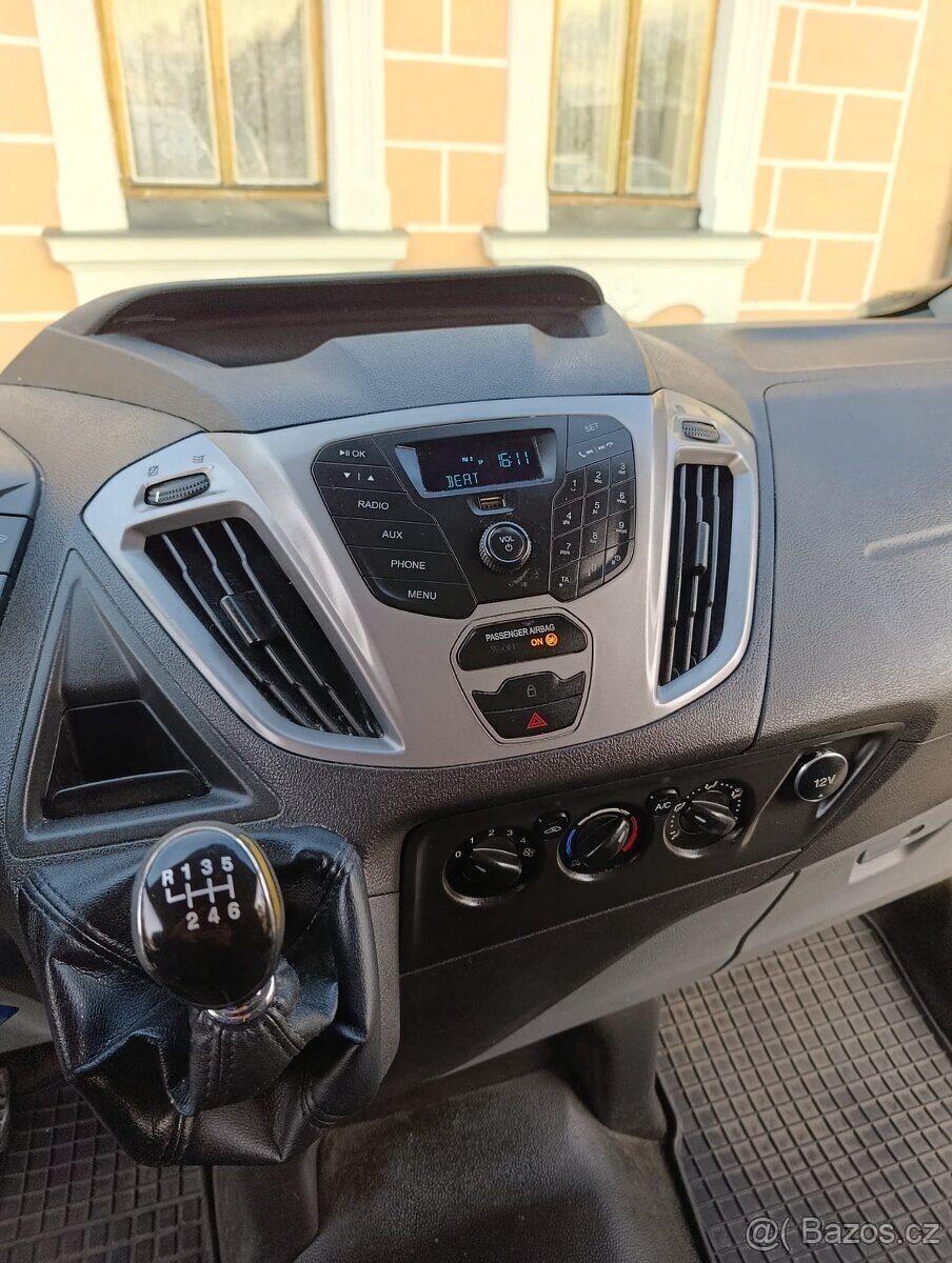 Ford Transit Custom - 9