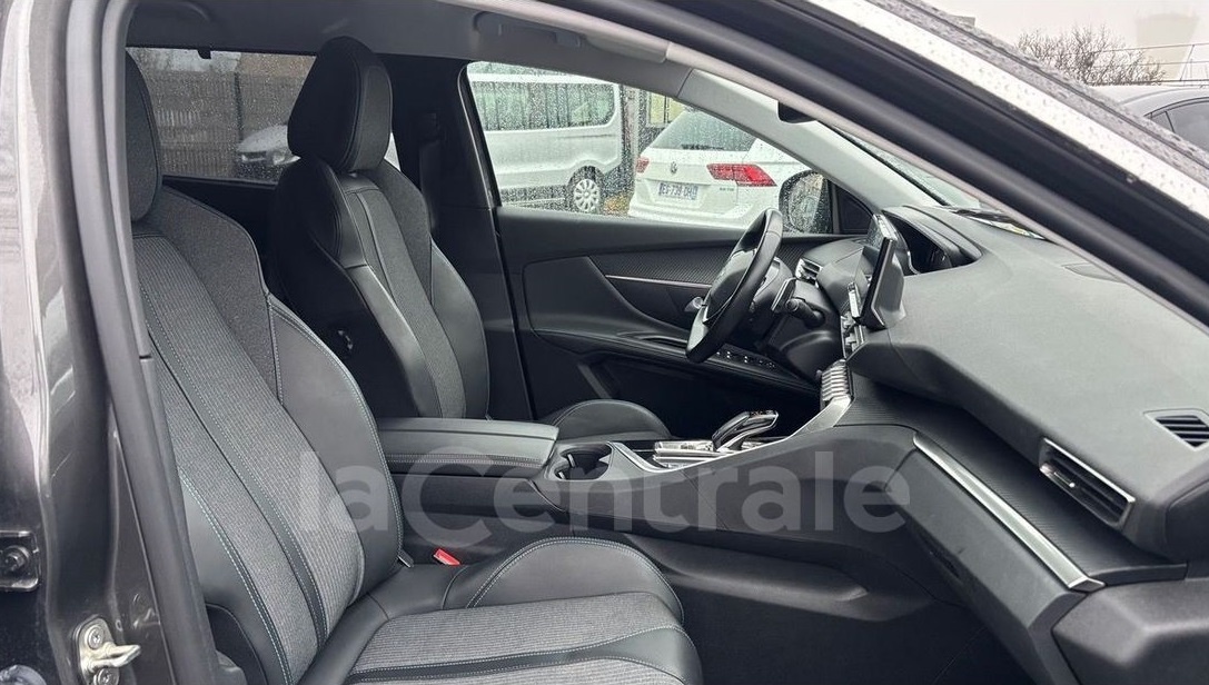PEUGEOT 5008 II (2) BLUEHDI 130 S&S ALLURE EAT8 05/2021 - 9