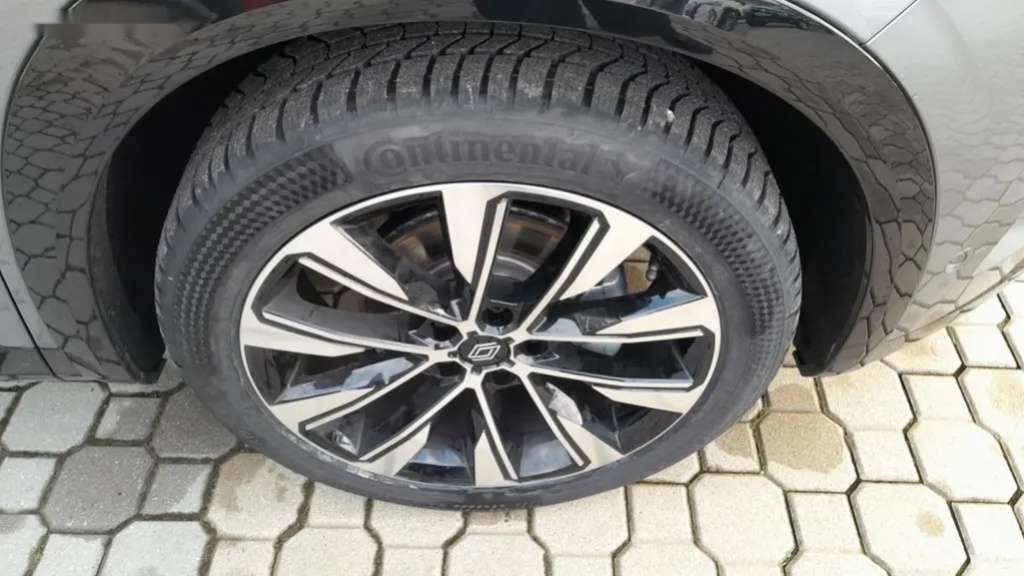 Renault Austral, mild hybrid 140 TOP VÝBAVA - 9