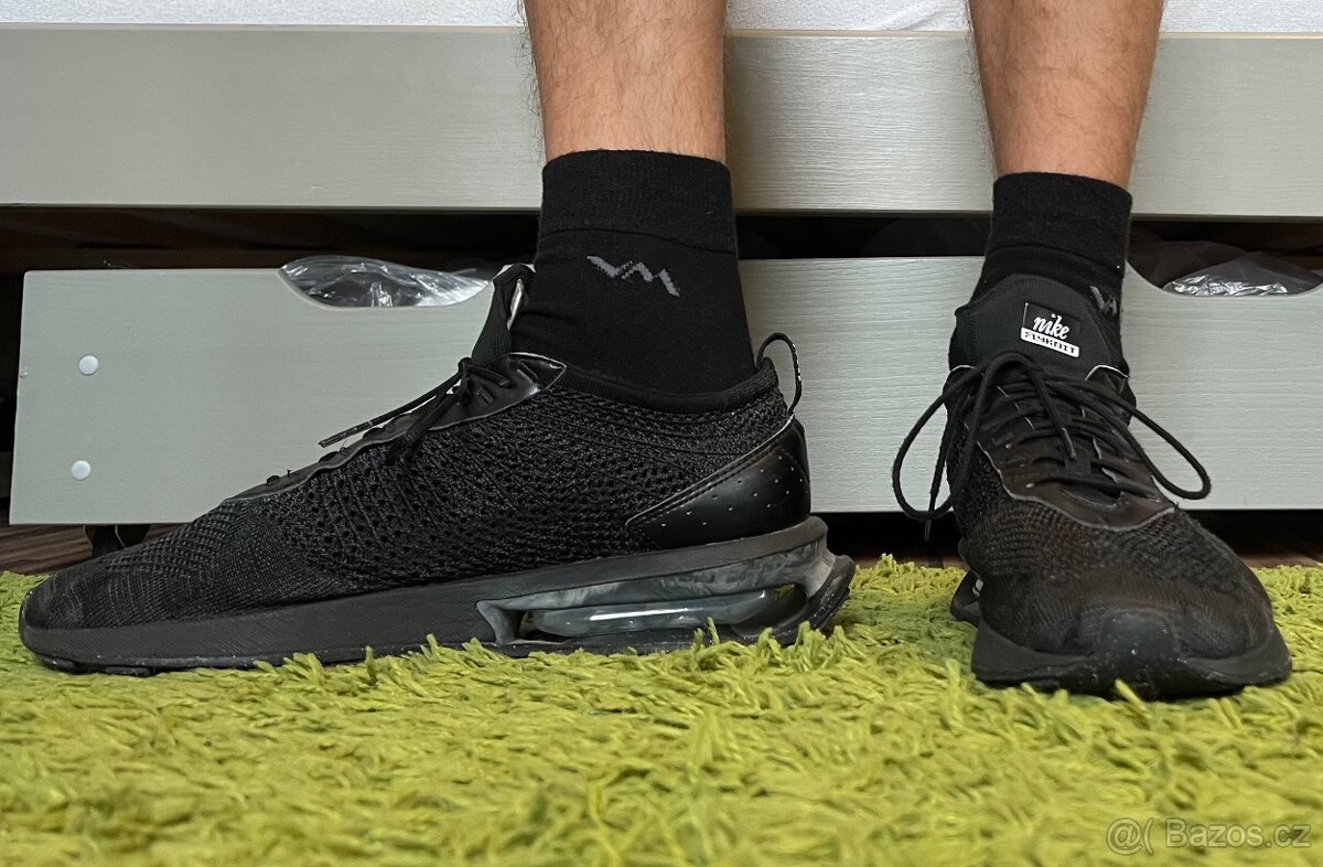 NIKE AIR MAX FLYKNIT RACER, 44,5 - 9