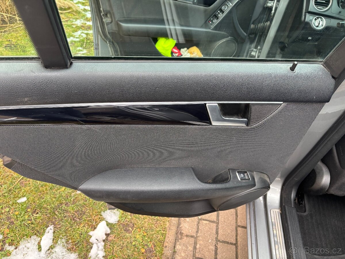 PREDÁM MERCEDES C220cdi typ w204 - 9