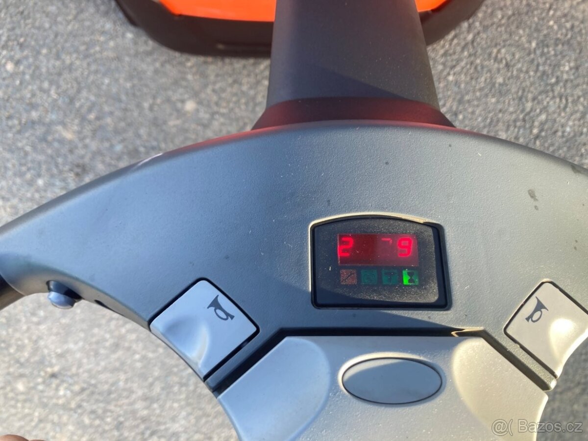 Elektrický nízkozdvižný vozík BT SWE 140 |PS6477| - 9