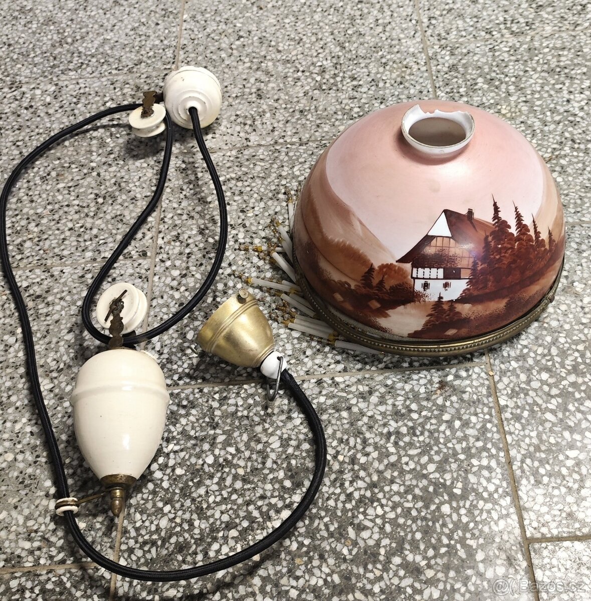 krásný starožitný kompletní stahovací lustr s ověsy - 9