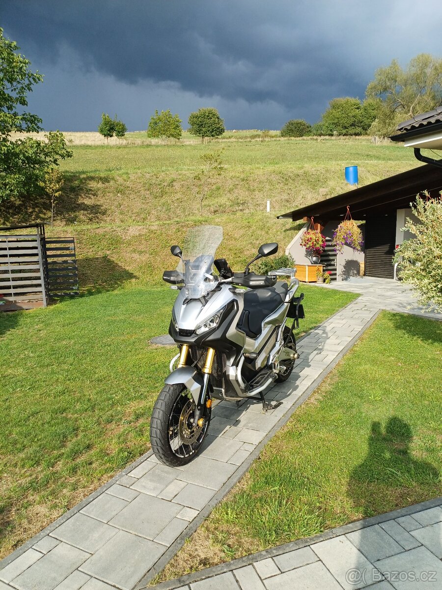 Honda x adv 750 - 9