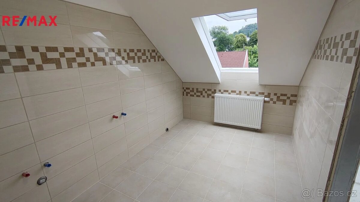 Podkrovní byt 2+kk, 66,9m² - před dokončením - 9