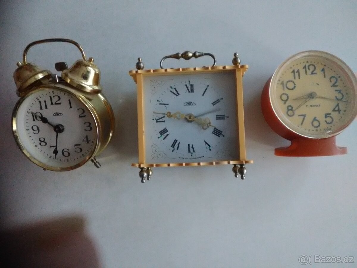 Prodám starší hodinky a budíky - nefunkční - 9