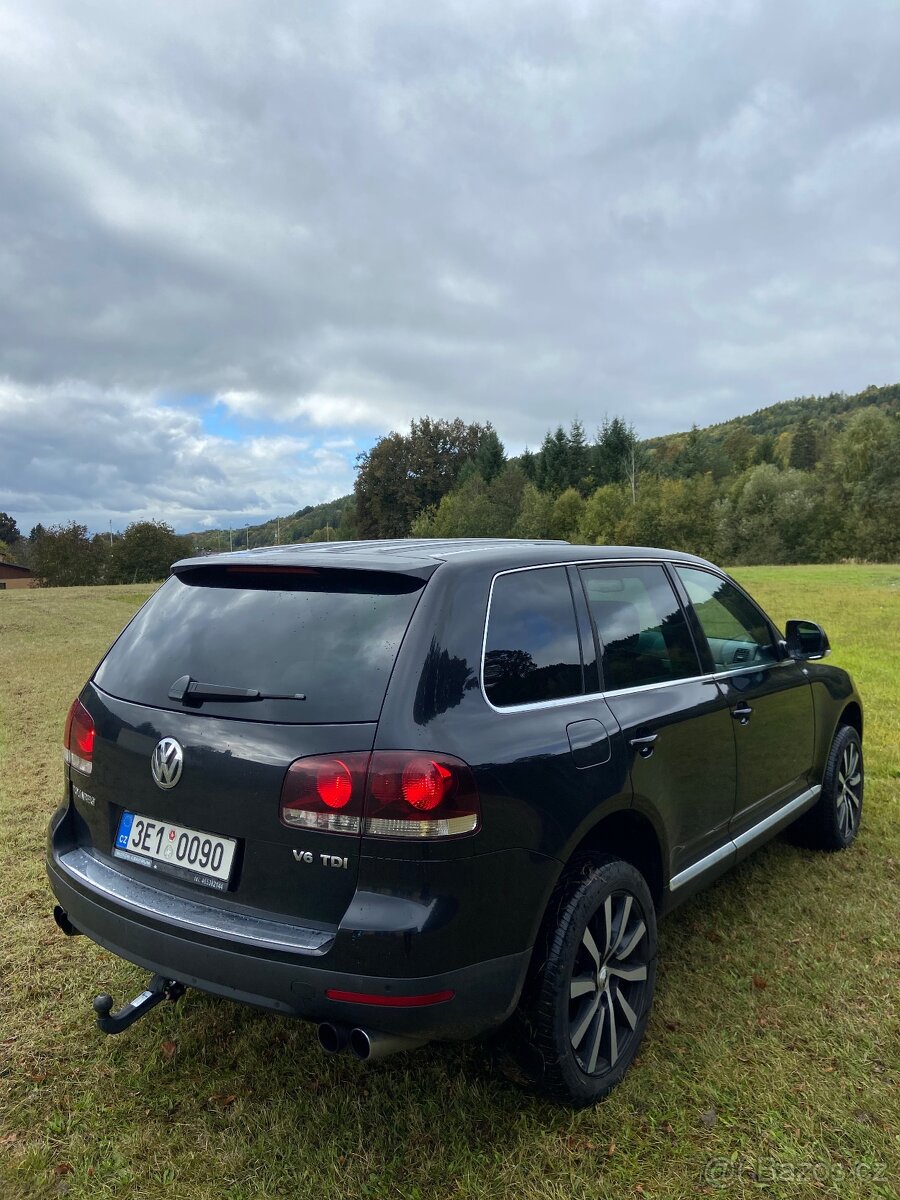 Volkswagen Touareg 3.0 tdi - 9