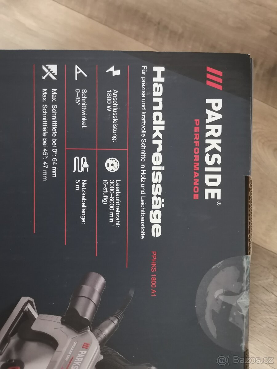 Elektrická ruční okružní pila peformance 1800W - 9