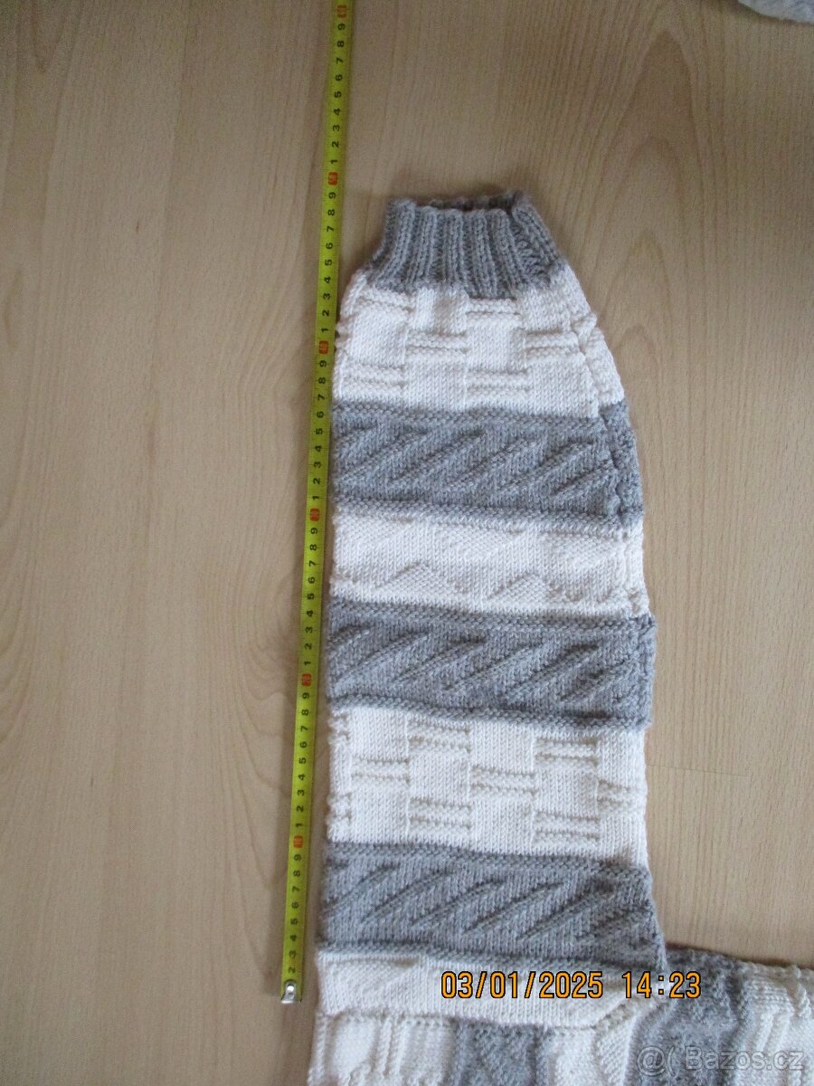 Pánský ručně pletený svetr M-L - 9