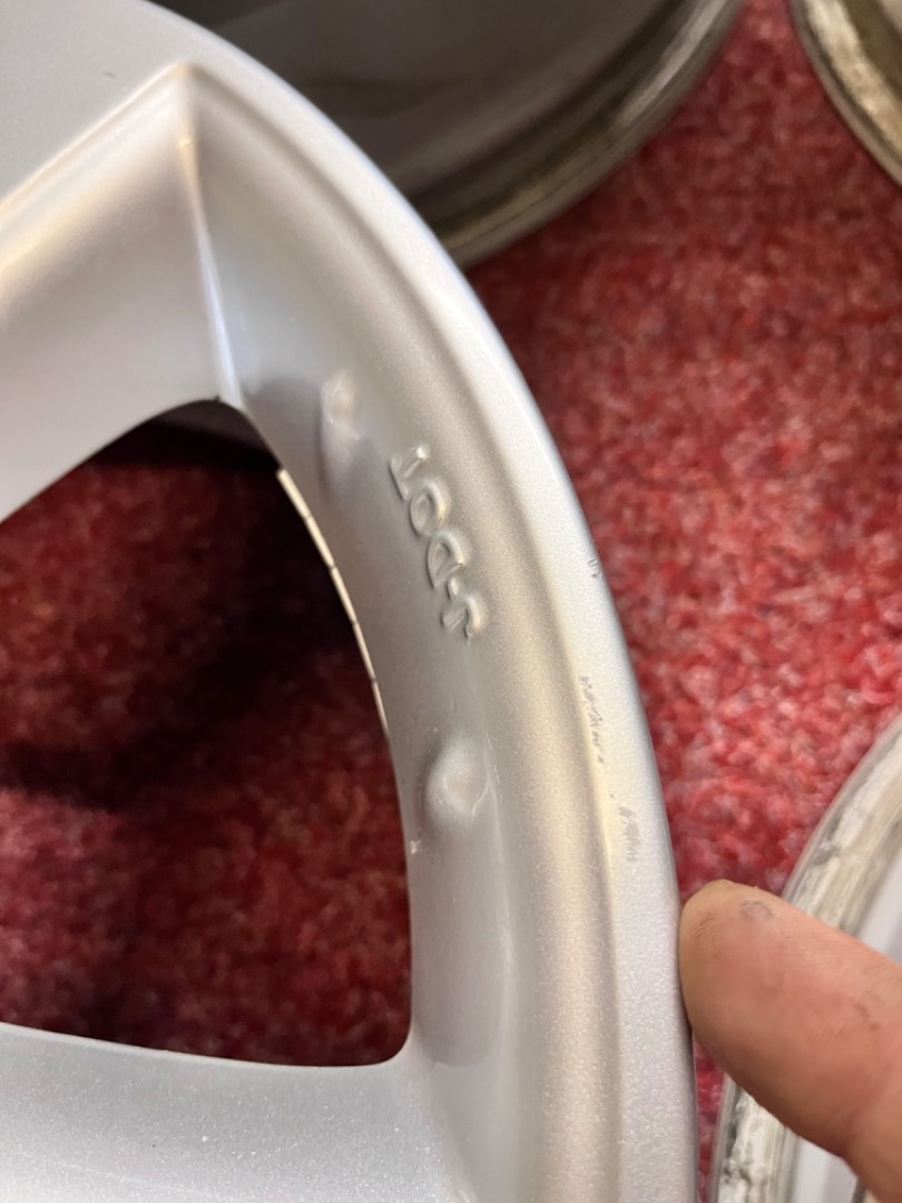 5x114,3 R17 originál alu disky Nissan ET 40 - 9