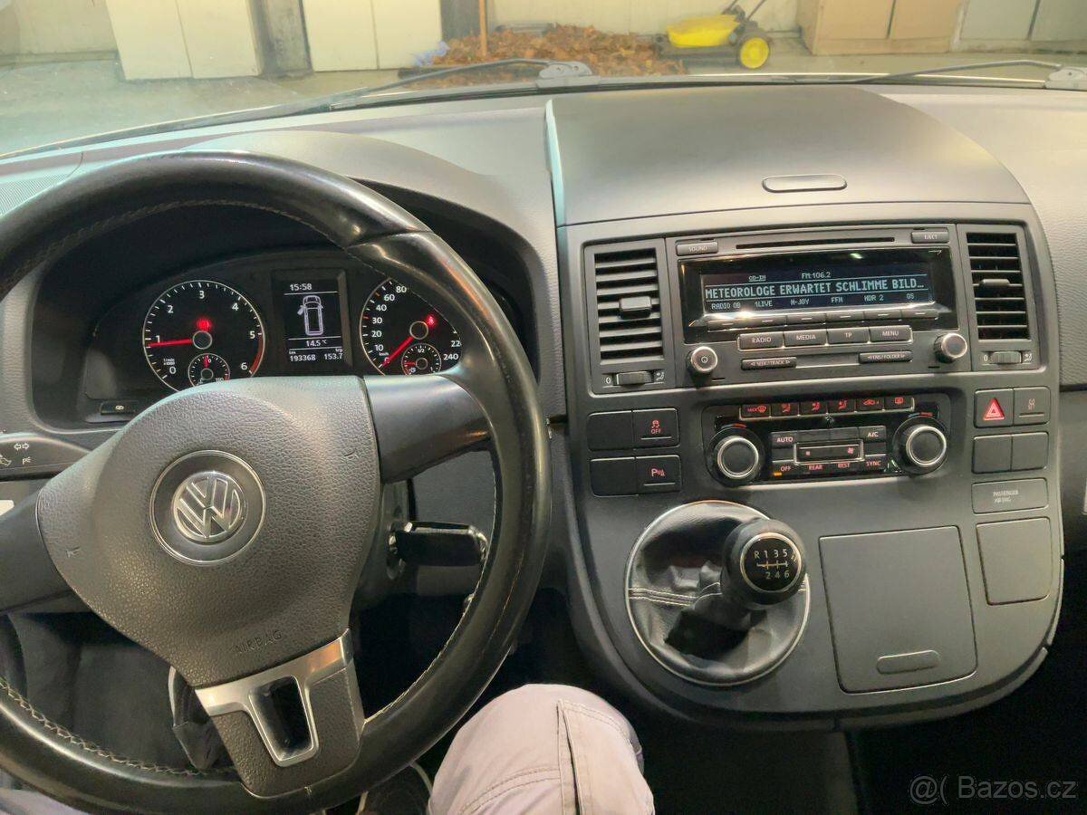 VW Multivan T5 2.0 TDI 103kW LONG,Match,2xšoupačky,tažné. - 9