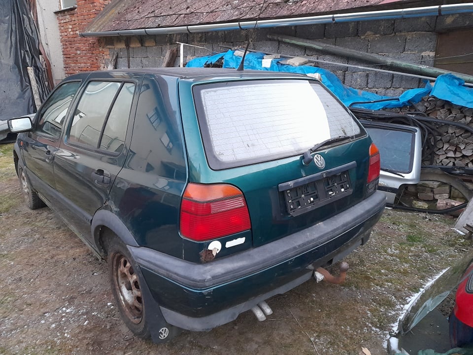 Volkswagen golf mk3 NÁHRADNÍ DÍLY - 9