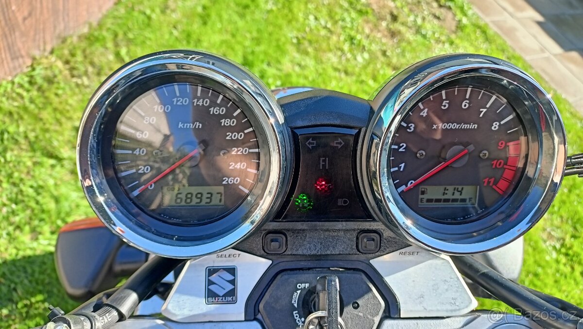 Suzuki GSX1400 - 9
