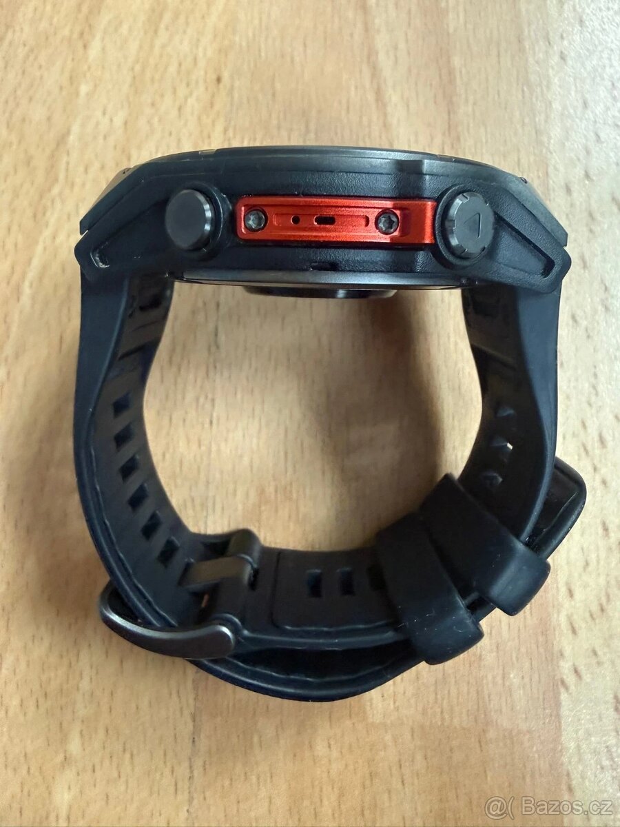 Garmin Fénix 8 AMOLED 51 mm - 9