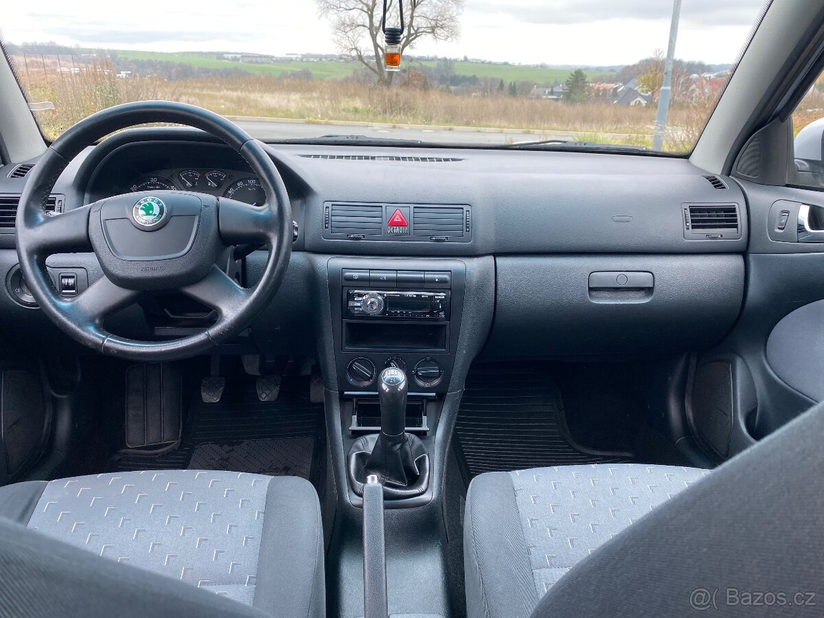 OCTAVIA TOUR 1.9TDI 74KW,,ROK 2009,,KLIMATIZACE,,ČR-KOUPENÉ - 9