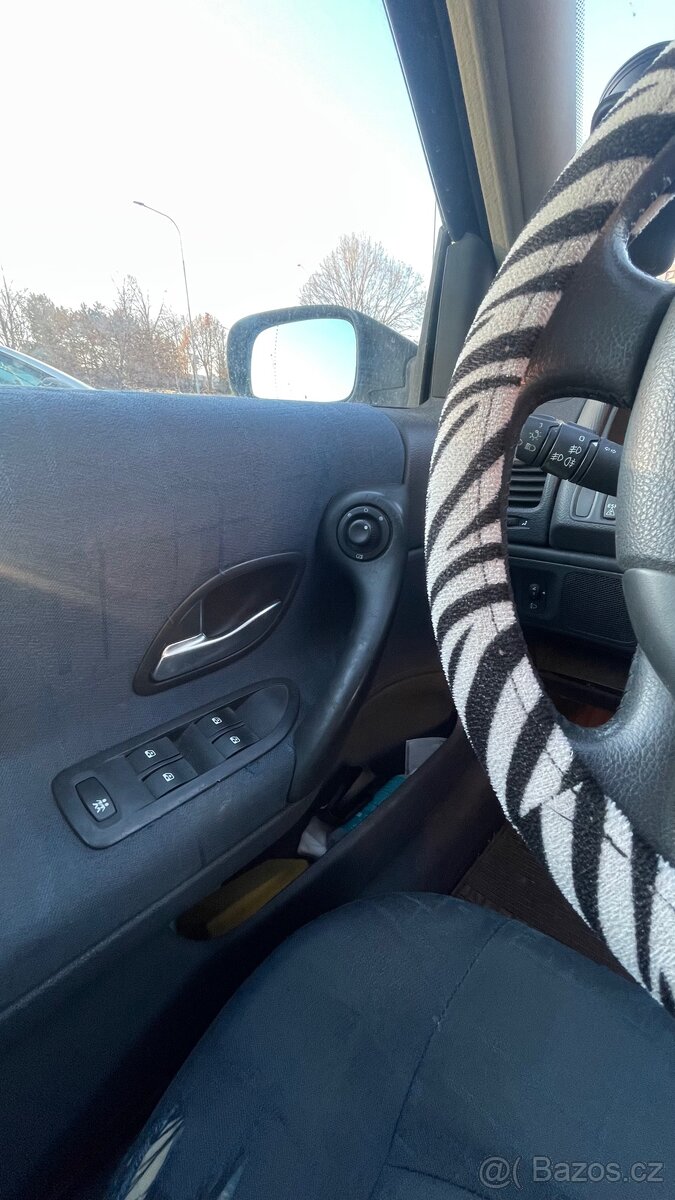 Renaul Laguna II - 9