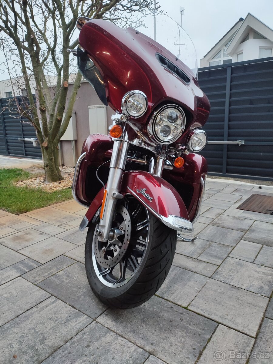 Harley Davidson Glide Ultra Limited 107 - 9