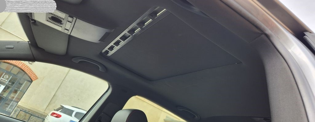 Volkswagen Polo, 1.8 TSI GTI KŮŽE NAVI VÝHŘEV - 9