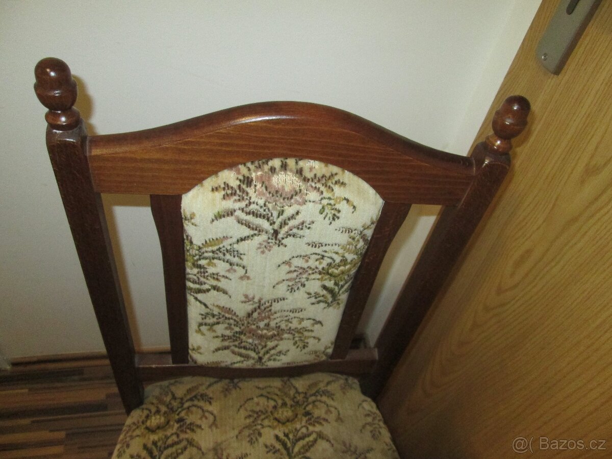 Starožitná řezbovaná židle - 9