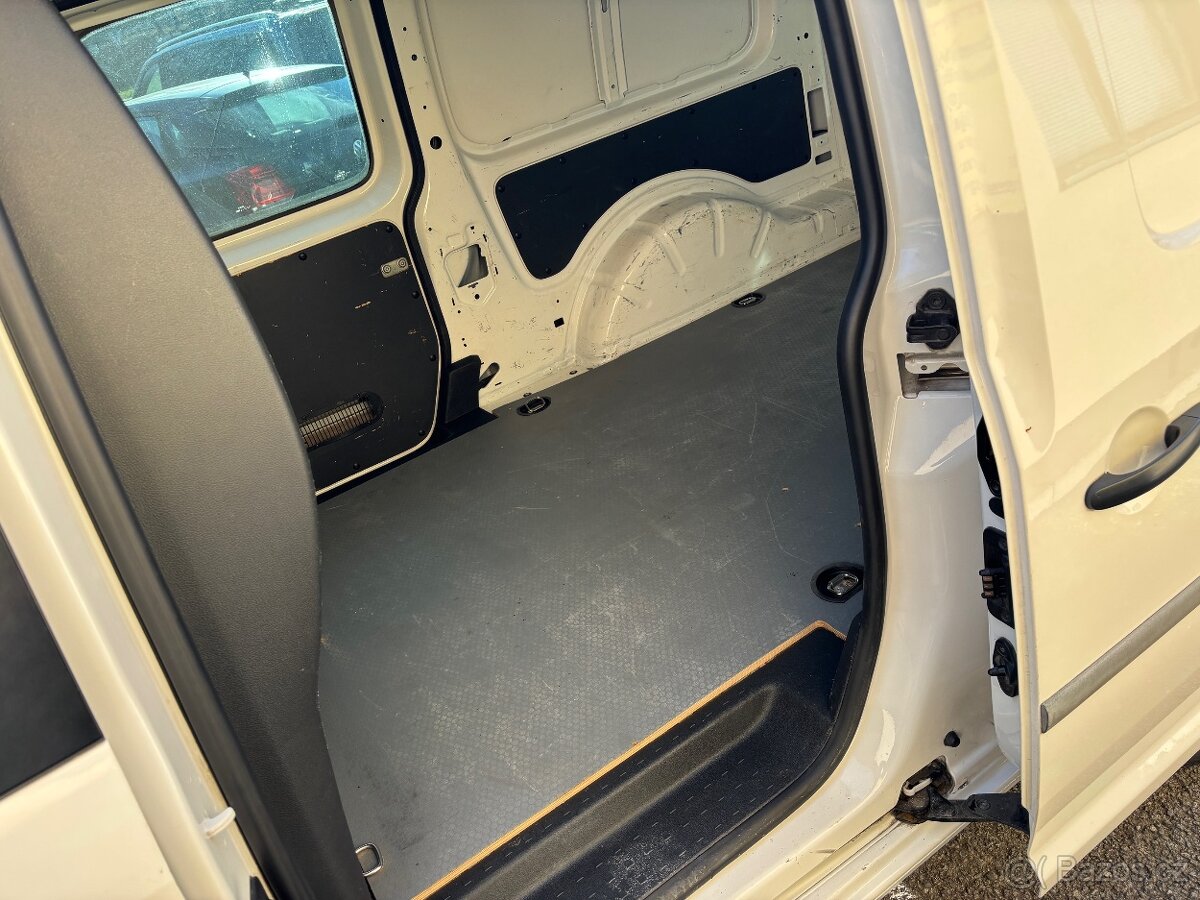 Volkswagen Caddy MAxi - ro2019,2.0TDi,nafta,tažné,digi.klima - 9