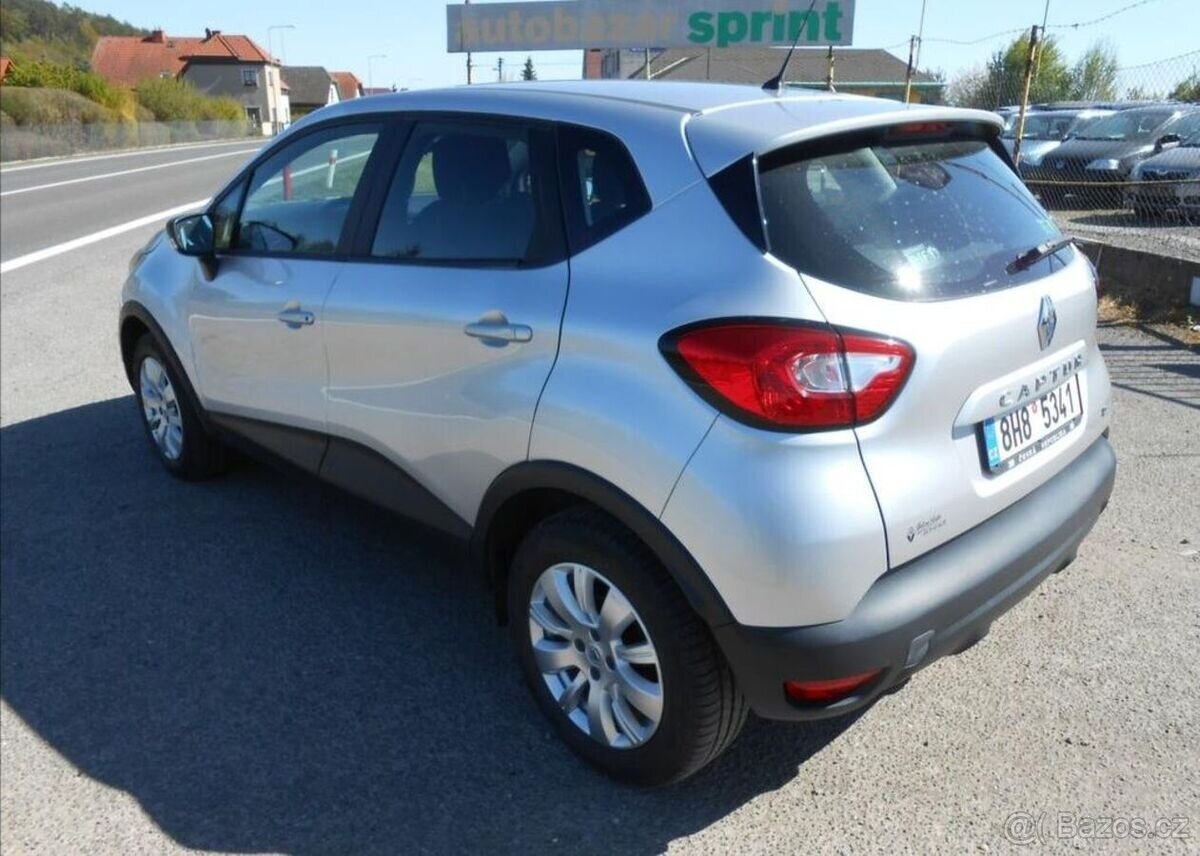 Renault Captur 0,9 TCe 66 kW Historie benzín - 9