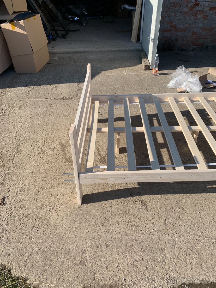 drevena postel 120x200 borovice S rostem Nova - 9