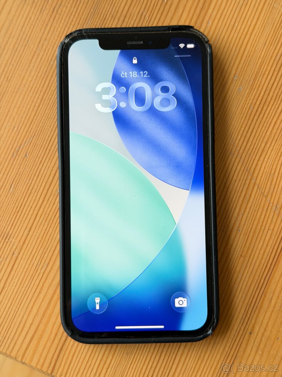 Prodám iPhone 12 Pro - 128GB - 9