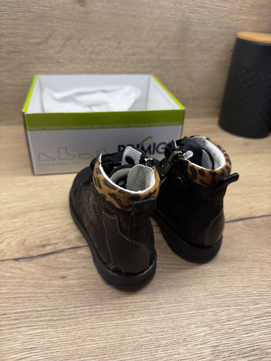 Prodám nové dětské boty Primigi – vel. 23 - 9