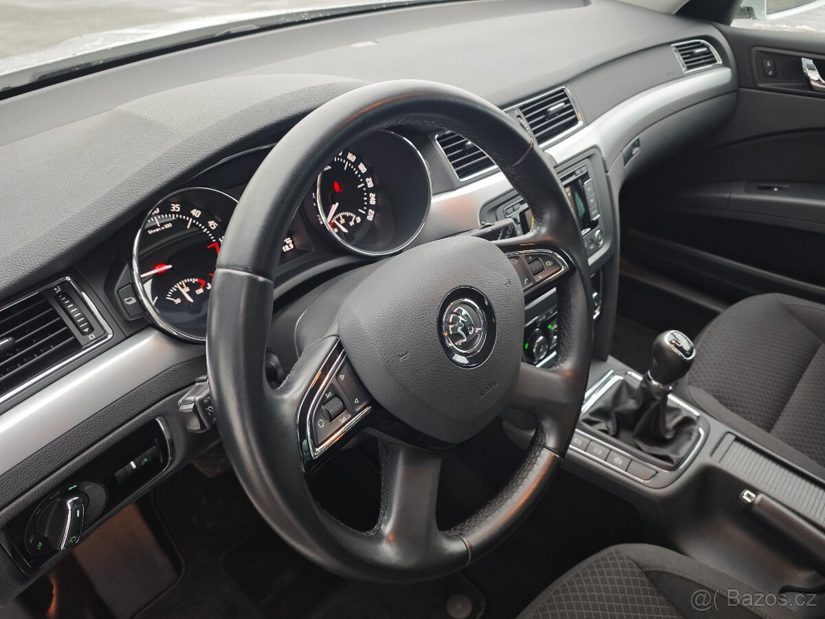 Škoda Superb combi 2.0Tdi - 9