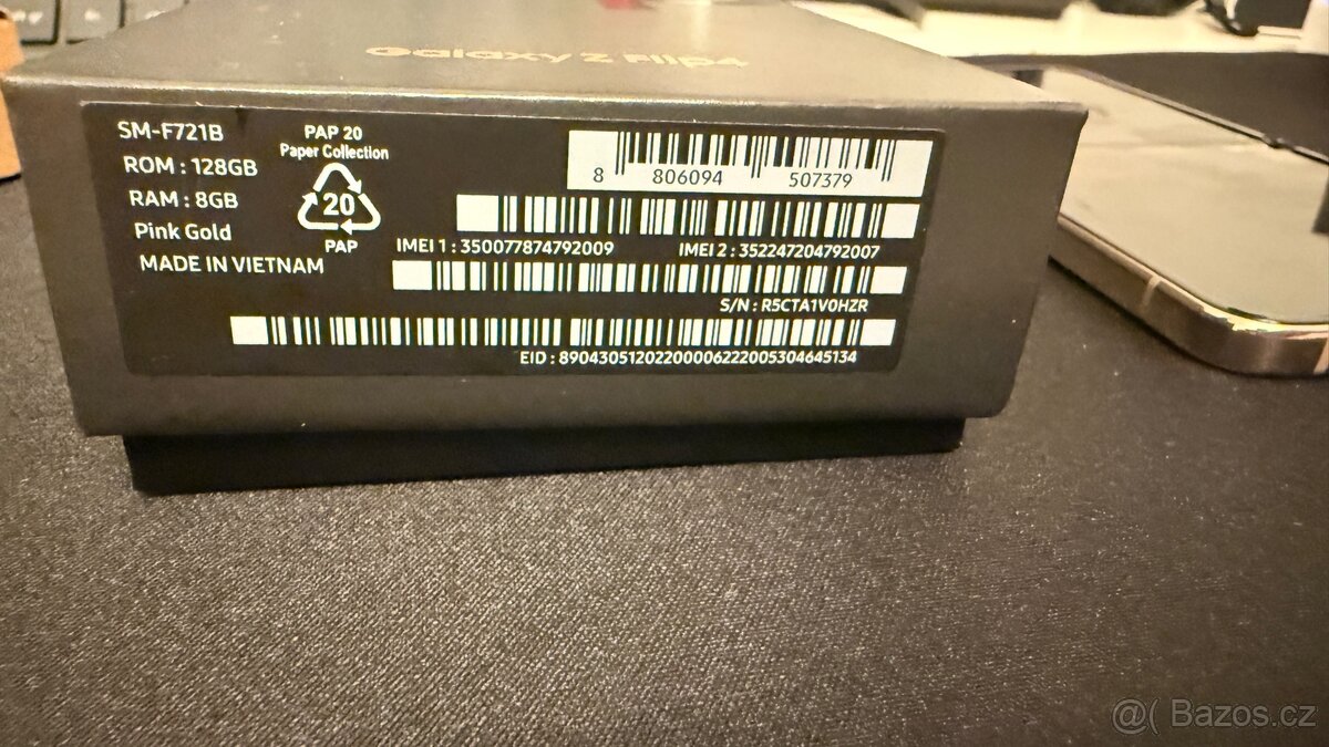 Samsung Galaxy Z Flip 4 128GB - 9