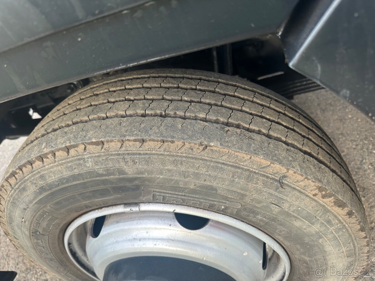 Iveco Eurocargo 75E15 hákový nosič kontejnerů - 9