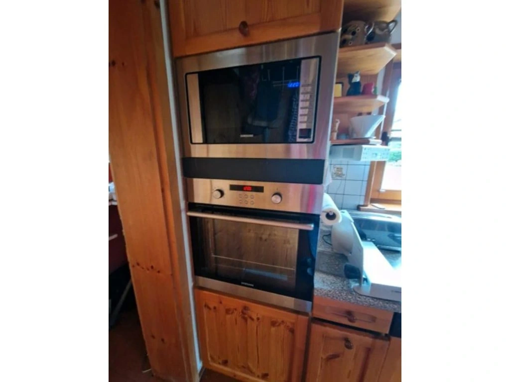 Kuchyně z masivu s vestavěnými spotřebiči,5399 - 9