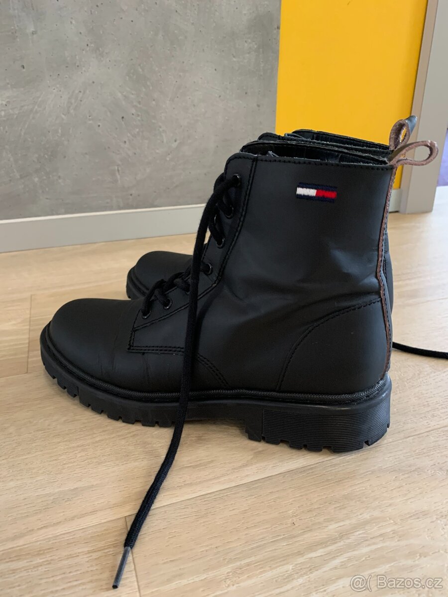 Dámské kotníkové TOMMY JEANS, velikost 39 (25 cm) - 9